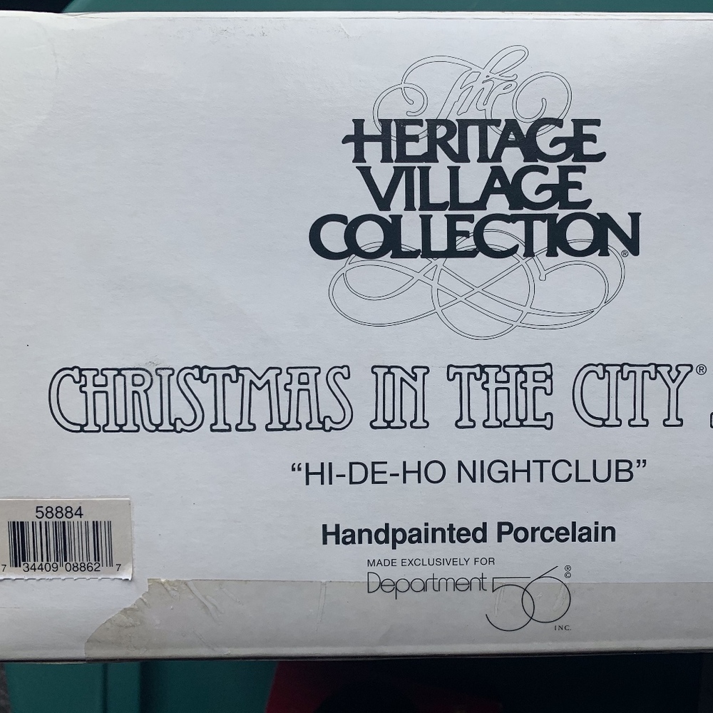 Department 56 Christmas in the City Village